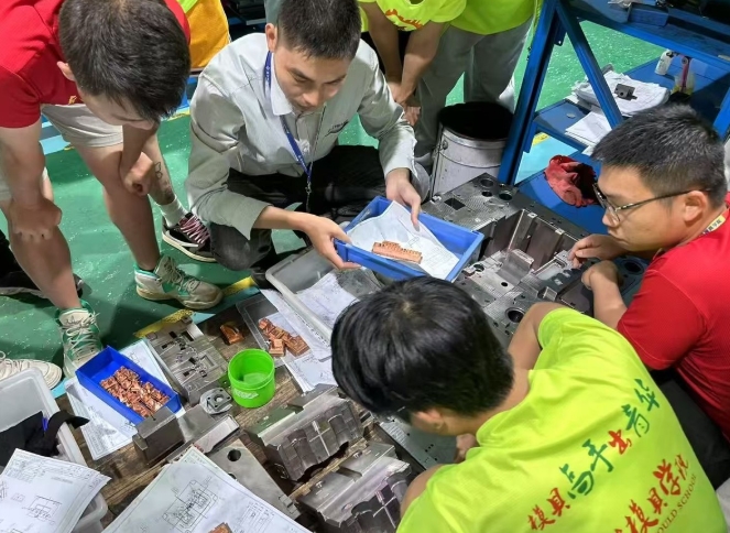 为什么很多年轻人学了技术，企业却依然不敢用？