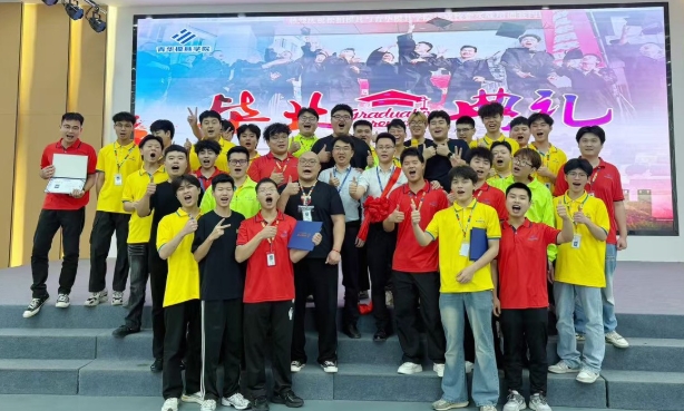 告别纸上谈兵！青华实战培训，铸就上岗硬实力