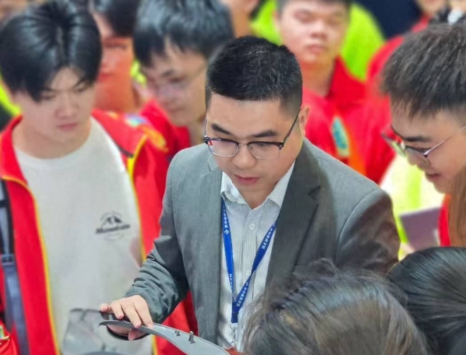 走出教室，走进展会：原来模具行业的未来，都藏在这里