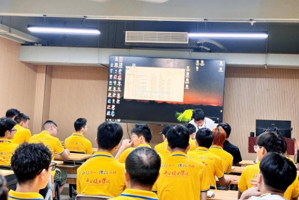 29岁大专学历又怎样？真正拉开人生差距的，从来不是年龄和学历