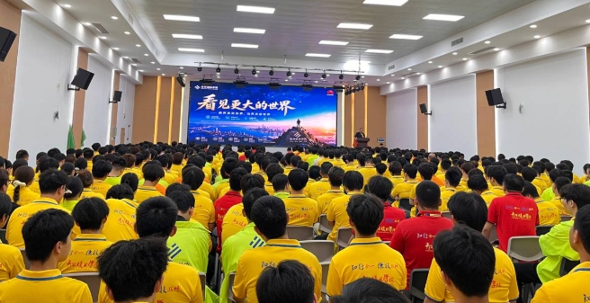 学技术先学做人！真正的职业教育，从来都是德技双修