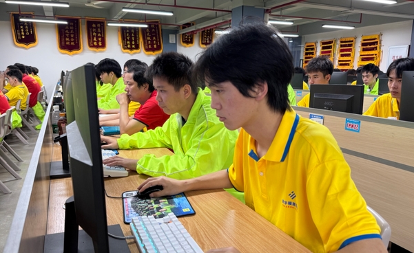 制造业订单爆满用工紧缺，企业遇事首选对接青华本校学员