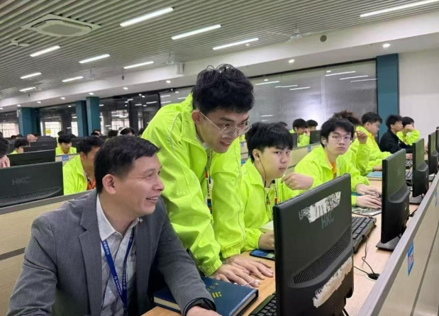 AI浪潮席卷制造业，什么样的技术人才永远不会被淘汰？