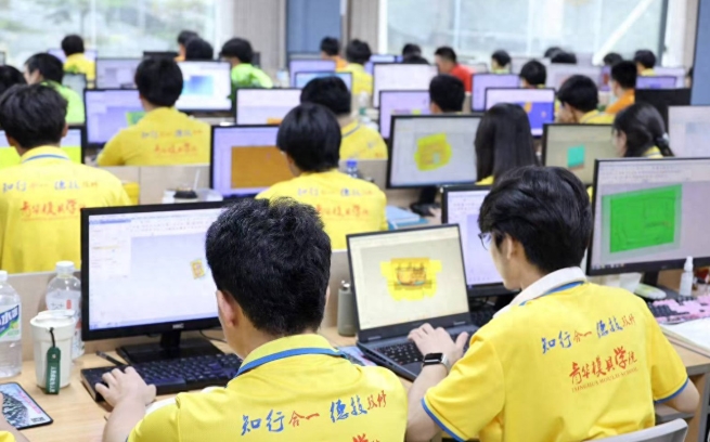 淘汰体力工，只高薪留住这一类技术人（高中生/大学生均可入局）