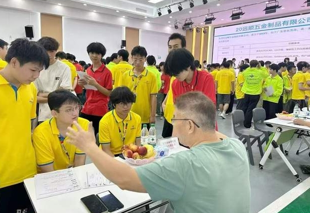 模具设计前景广阔，大专本科生优质选择