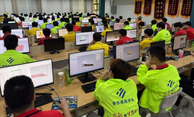 每一个普通人，都是待打磨的精工作品