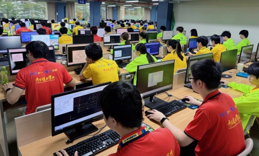 学技术是当下的责任，改命运是教育的初心