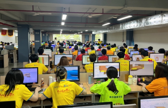 机械设计，真正训练的是把复杂问题组织成系统的能力