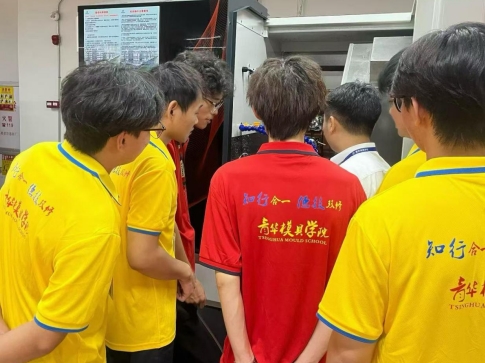 文凭打底，技术定长远