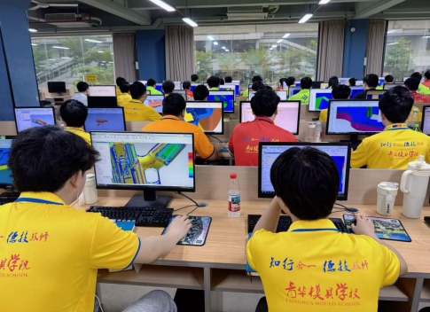 高中、中专生不用进厂耗青春！学一门技术，比流水线更有未来