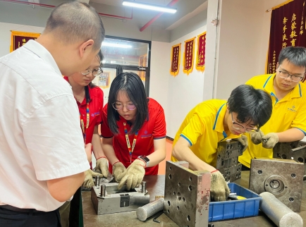 好环境遇上好老师，学技术事半功倍