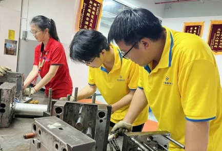 学历普通、零基础，真的不能学技术转行吗？