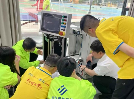 拒绝软件操作工，青华模具学校全力培养解决实际问题的工程师