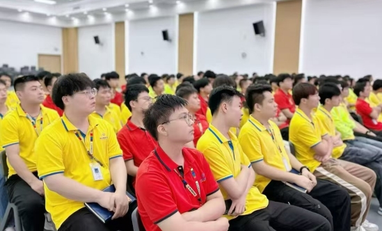 学好技术+优化简历+模拟面试，就业老师助力学员顺利就业